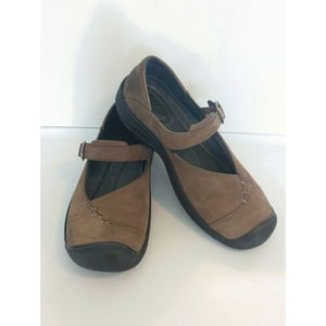 KEEN Nubuck Leather Hiking Active Trail Comfort Mary Jane Shoe 8.5 39 Verona